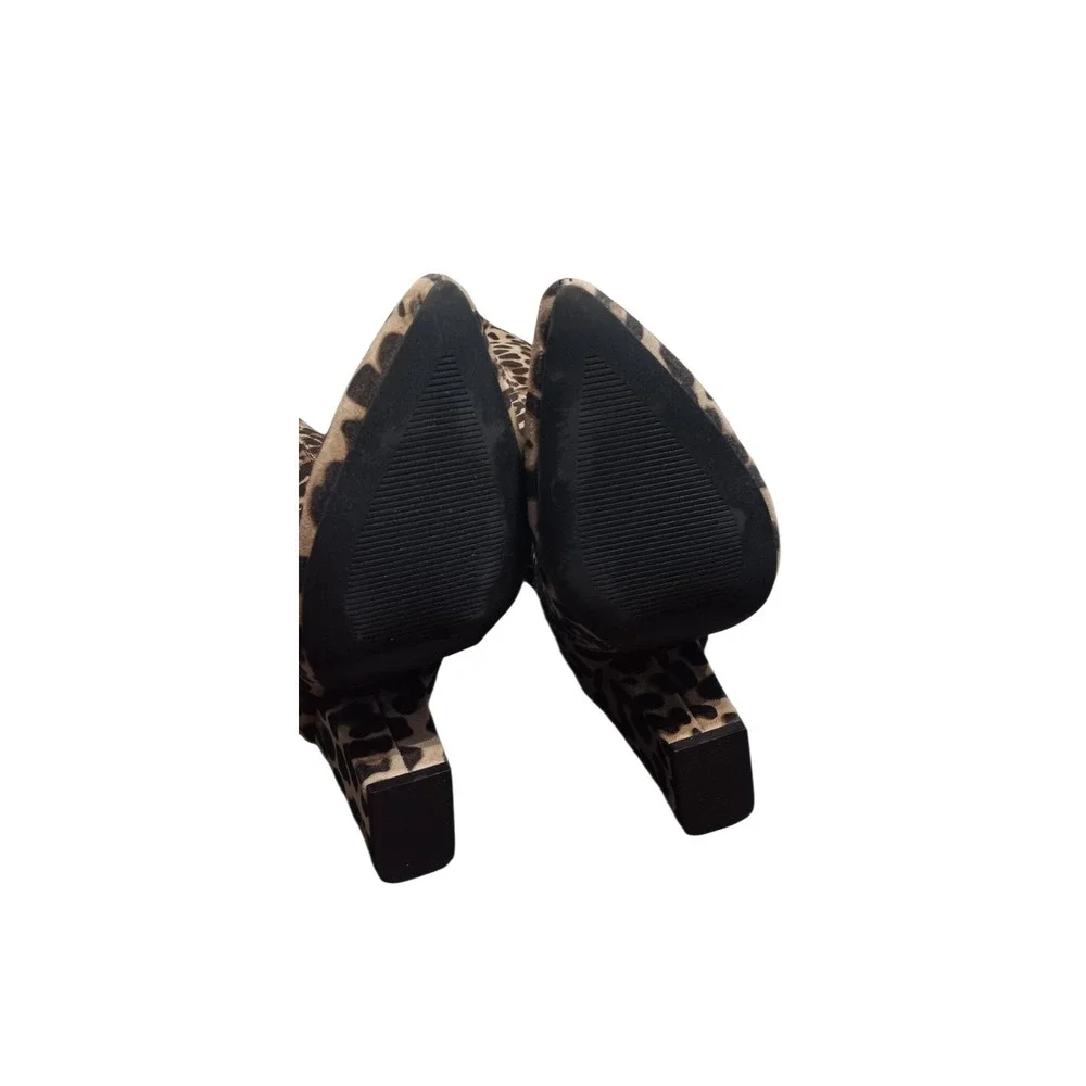 Comfort Est 1946 Leopard Print Knee High Boots Pointed Toe Block Heel Size 7M